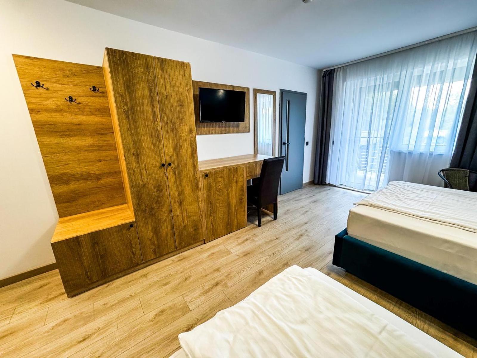 Motel Dalia Gilău Exteriör bild
