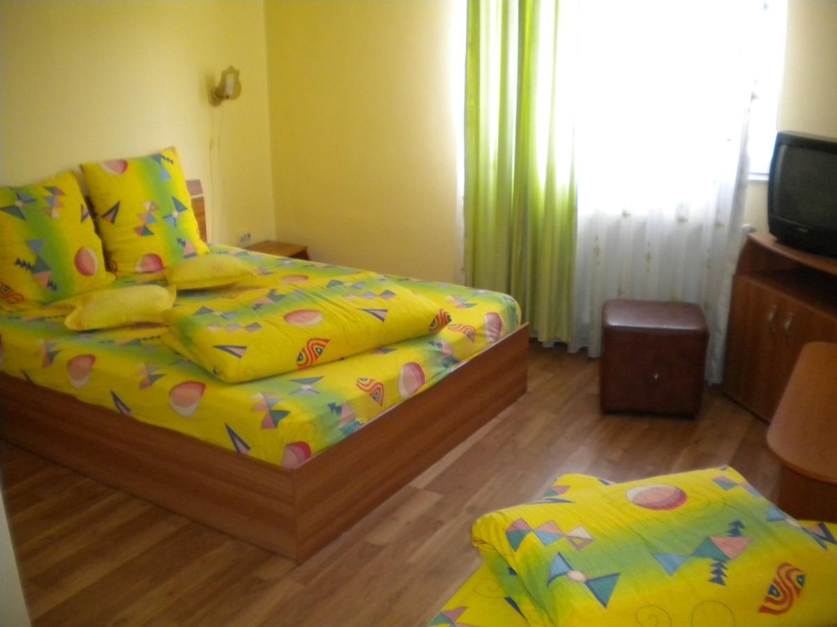 Motel Dalia Gilău Exteriör bild