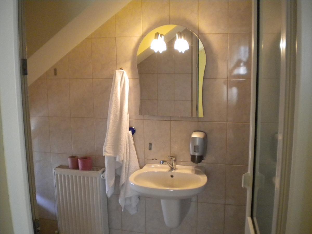 Motel Dalia Gilău Exteriör bild